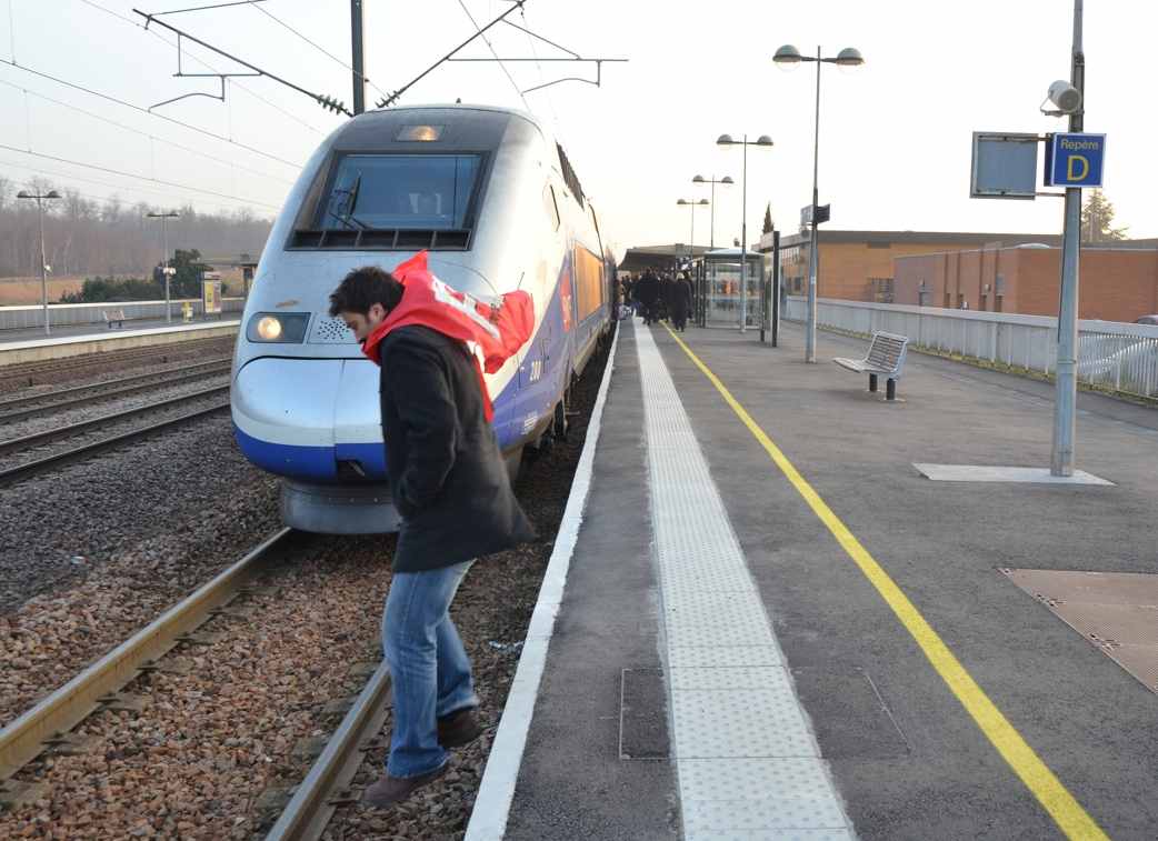 blocage tgv fo